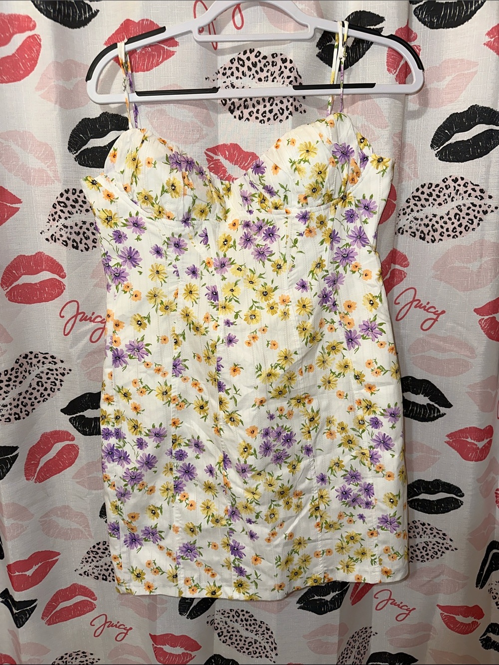 Zara White Floral Sweetheart Mini Dress with Purple & Yellow Blooms